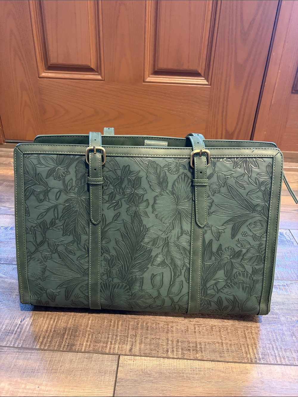 ECOSUSI Green Floral-Embossed Tote Bag - Picture 2 of 8